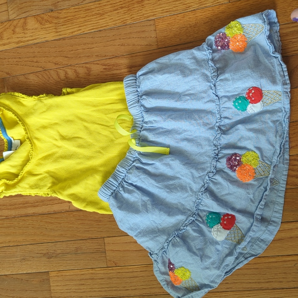 Mini Biden skort with top